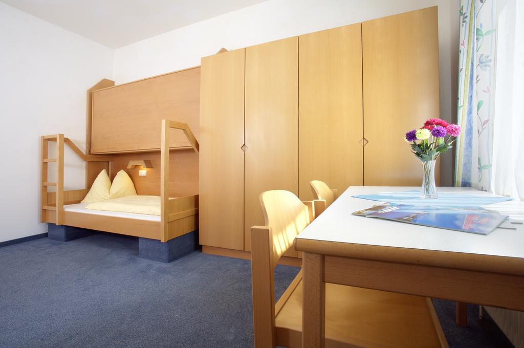 Jugendgaestehaus Bad Ischl Szoba fotó